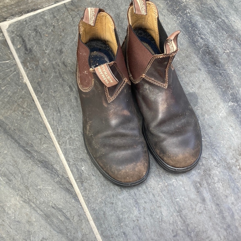 Blundstone Brown Leather Chelsea Boots